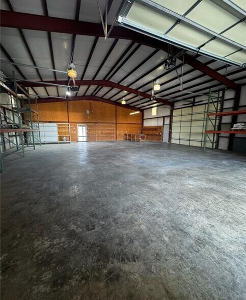 21203 US Highway 412, Colcord, OK à louer - Photo de l’immeuble – Image 3 sur 9