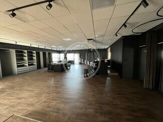 Plus de détails pour Local commercial à louer