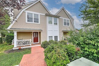 Plus de détails pour 183-191 Washington Rd, Barrington, RI - Logement à vendre