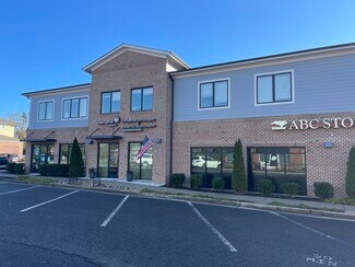 Plus de détails pour 40100-40150 Moring, Chapel Hill, NC - Local commercial à louer