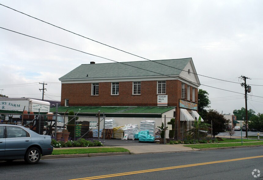601 Lafayette Blvd, Fredericksburg, VA à vendre - Photo principale – Image 1 sur 4