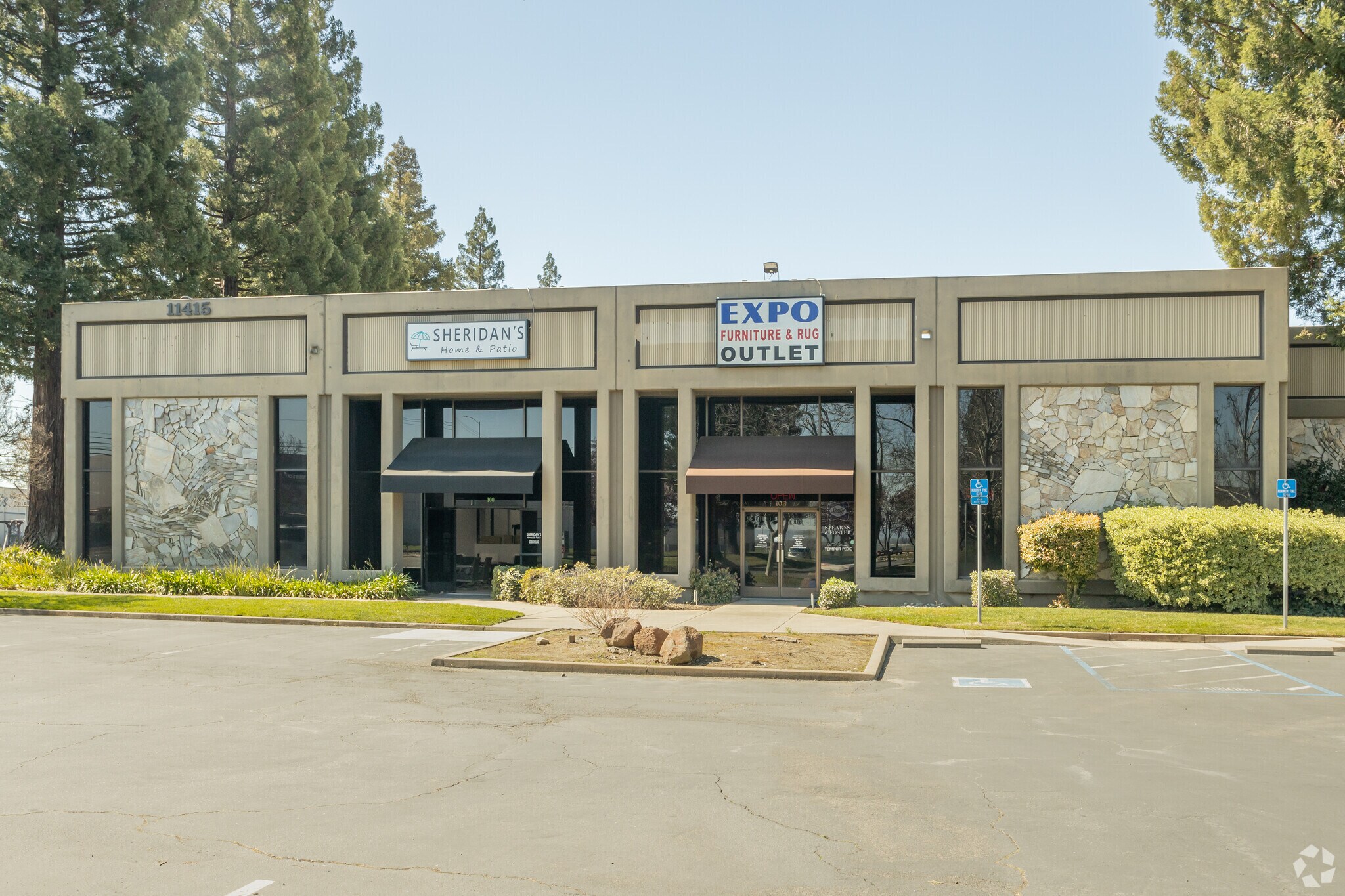 11415 Folsom Blvd, Rancho Cordova, CA à louer Photo de l’immeuble– Image 1 sur 11