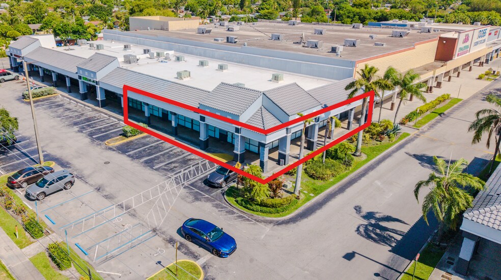 21301-21495 NW 2nd Ave, Miami, FL à louer - Photo de l’immeuble – Image 2 sur 14