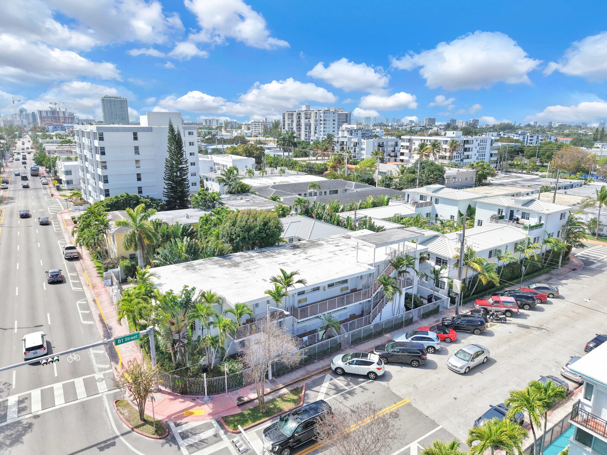 8040 Harding Ave, Miami Beach, FL à vendre Photo principale– Image 1 sur 12