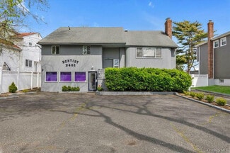 Plus de détails pour 2461 Merrick Ave, Merrick, NY - Bureau à vendre