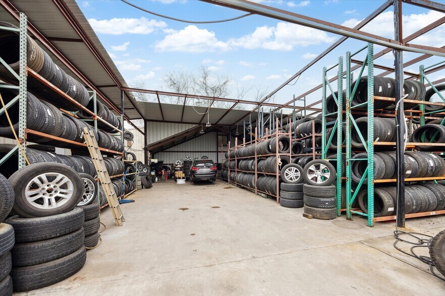 3325 Buttercup St, Houston, TX à vendre - Photo de l’immeuble – Image 3 sur 6