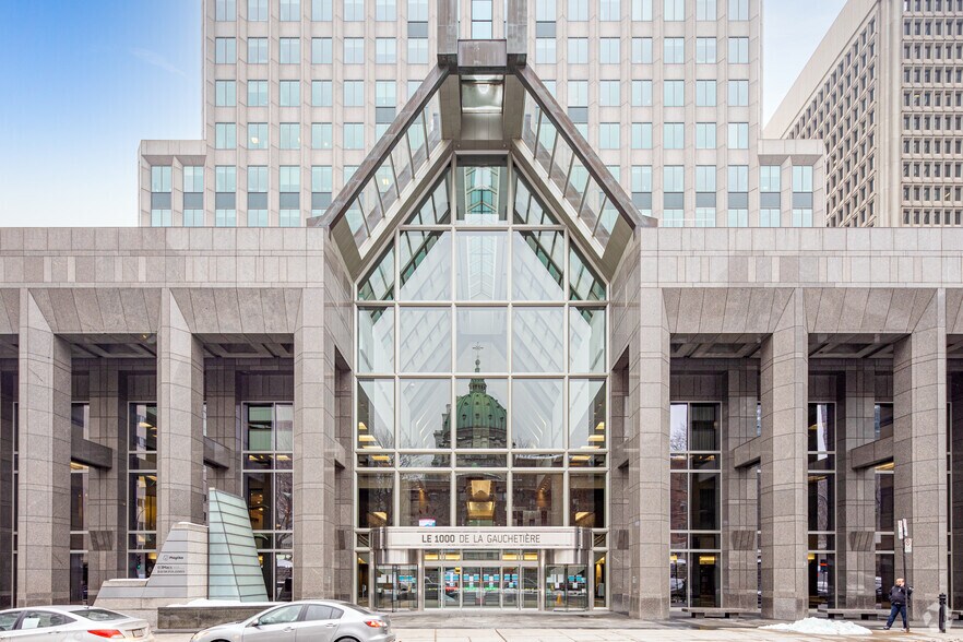 1000 Rue De La Gauchetière O, Montréal, QC à louer - Photo de l’immeuble – Image 3 sur 9