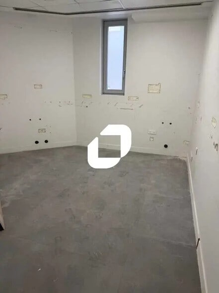 Bureau dans Paris à vendre - Photo de l’immeuble – Image 3 sur 8