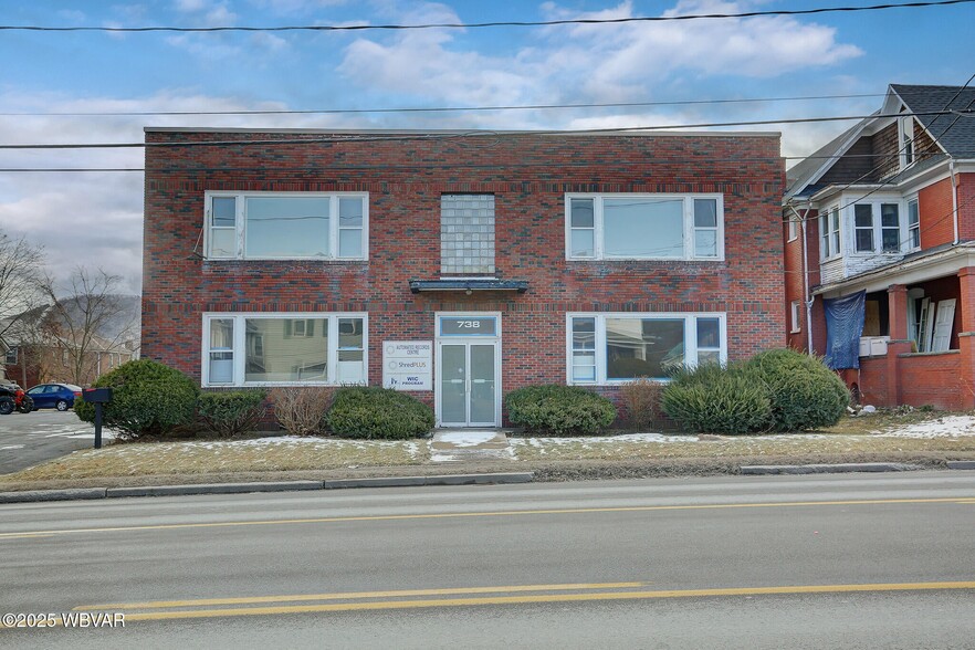 738 Bellefonte Ave, Lock Haven, PA à vendre - Photo de l’immeuble – Image 2 sur 72