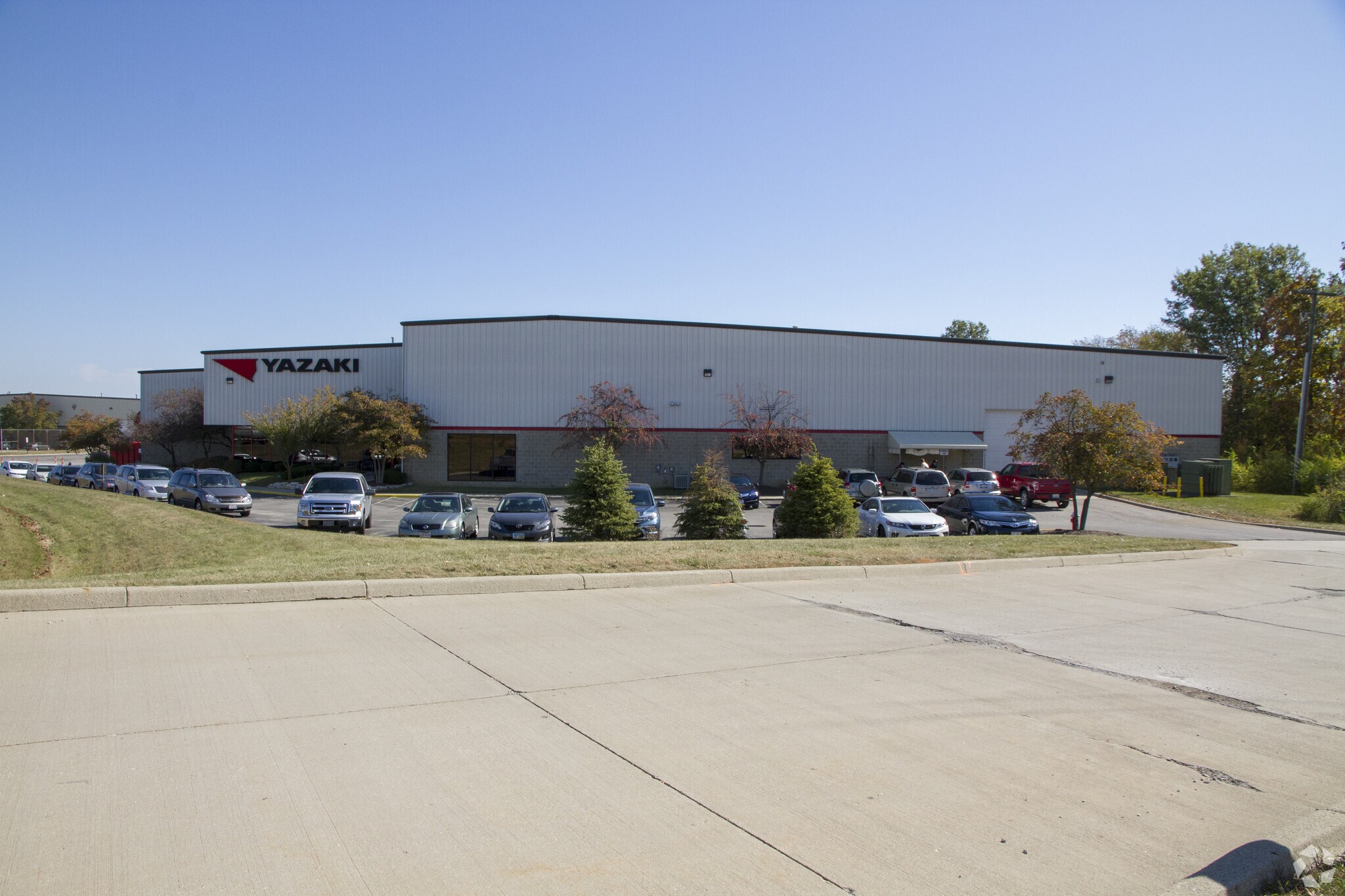 5331-5353 Fisher Rd, Columbus, OH à louer Photo principale– Image 1 sur 5