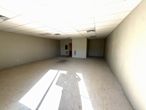 6405B Peachtree Industrial Blvd, Peachtree Corners, GA à louer Photo intérieure– Image 2 sur 3