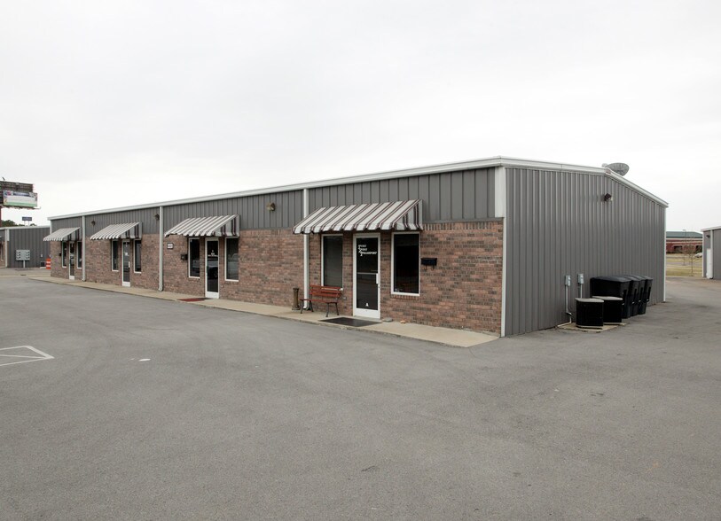 2230 Southgate Blvd, Murfreesboro, TN à louer - Photo de l’immeuble – Image 3 sur 4