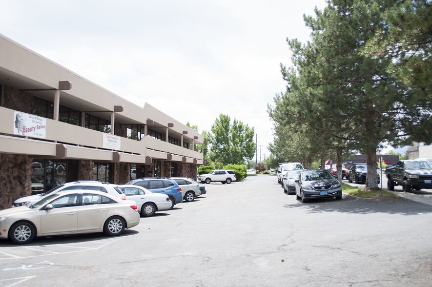 3400 Kauai Ct, Reno, NV à louer - Photo de l’immeuble – Image 2 sur 3