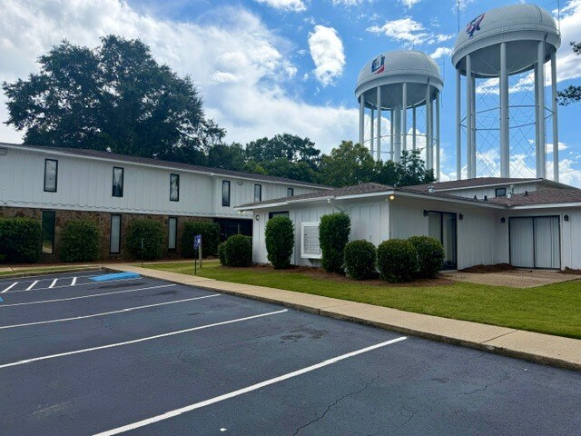 3025 University Ave, Columbus, GA à louer - Photo de l’immeuble – Image 1 sur 4