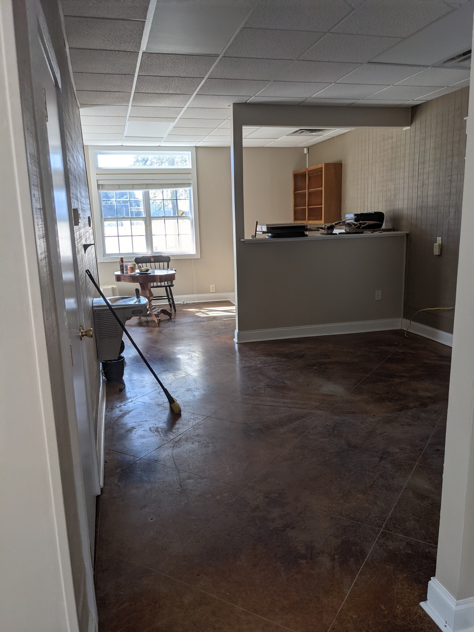 8514 Whitesburg Dr SW, Huntsville, AL à louer Photo intérieure– Image 1 sur 4