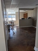 8514 Whitesburg Dr SW, Huntsville, AL à louer Photo intérieure– Image 1 sur 4