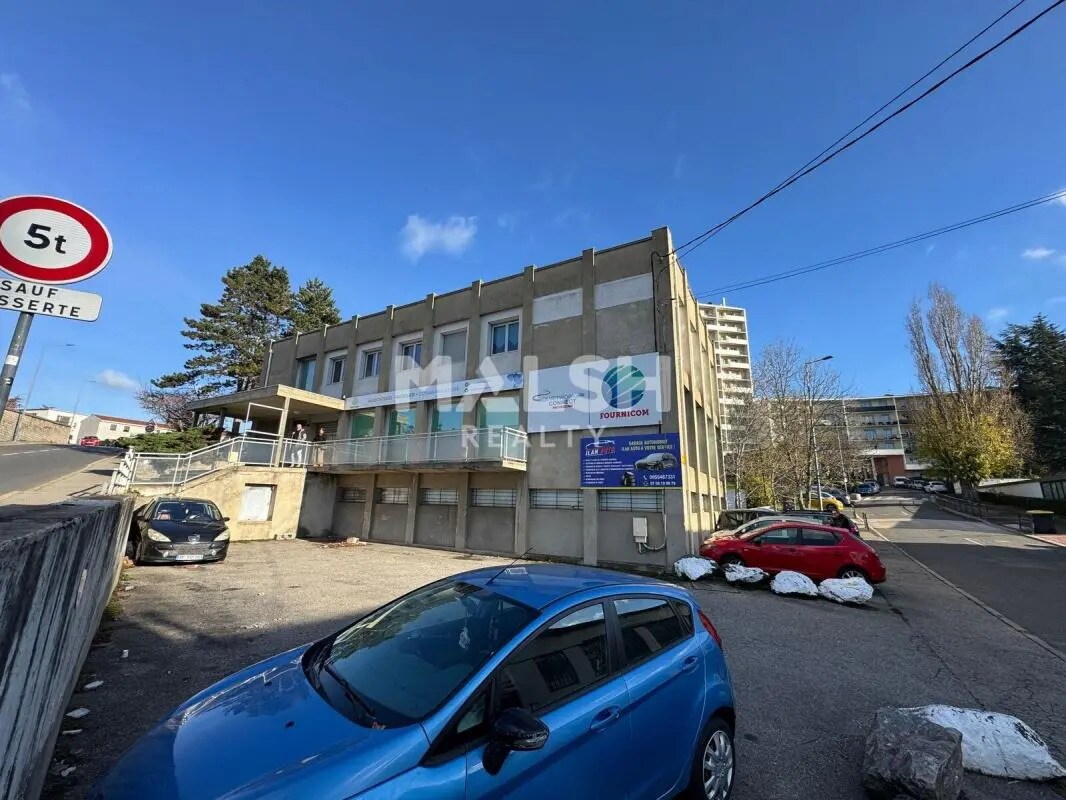 Local d'activités dans Saint-Étienne à vendre Photo de l’immeuble– Image 1 sur 9