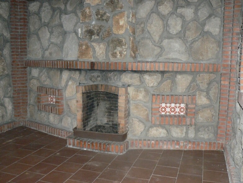 View Photo
