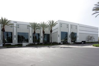 Plus de détails pour 15300 Desman Rd, La Mirada, CA - Industriel/Logistique à louer