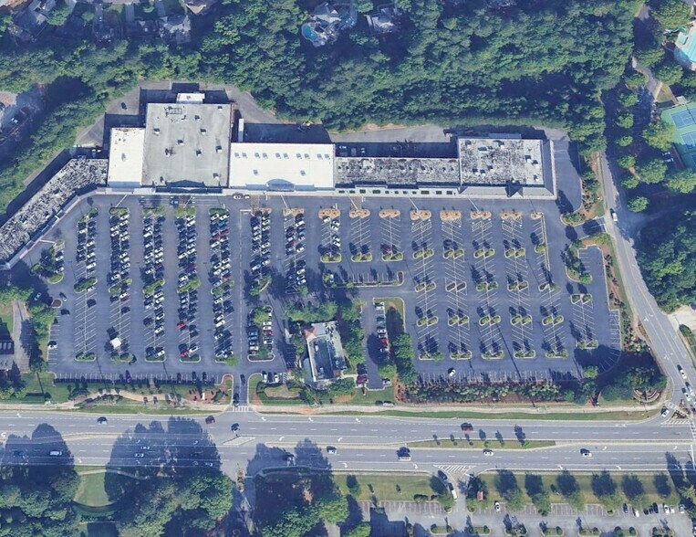 6000 Medlock Bridge Rd, Johns Creek, GA à louer - Photo de l’immeuble – Image 2 sur 2