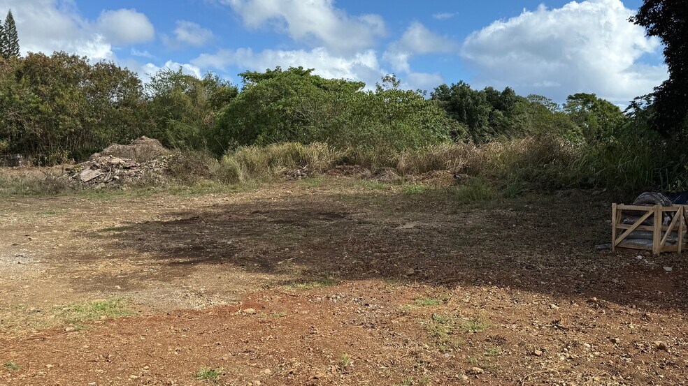 41-829 Kakaina St, Waimanalo, HI à louer - Photo de l’immeuble – Image 3 sur 10