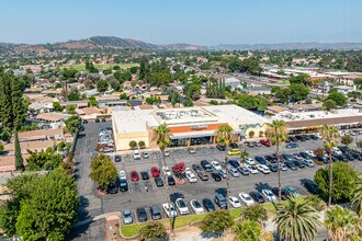 1555 S Garey Ave, Pomona, CA - VUE AÉRIENNE  vue de carte
