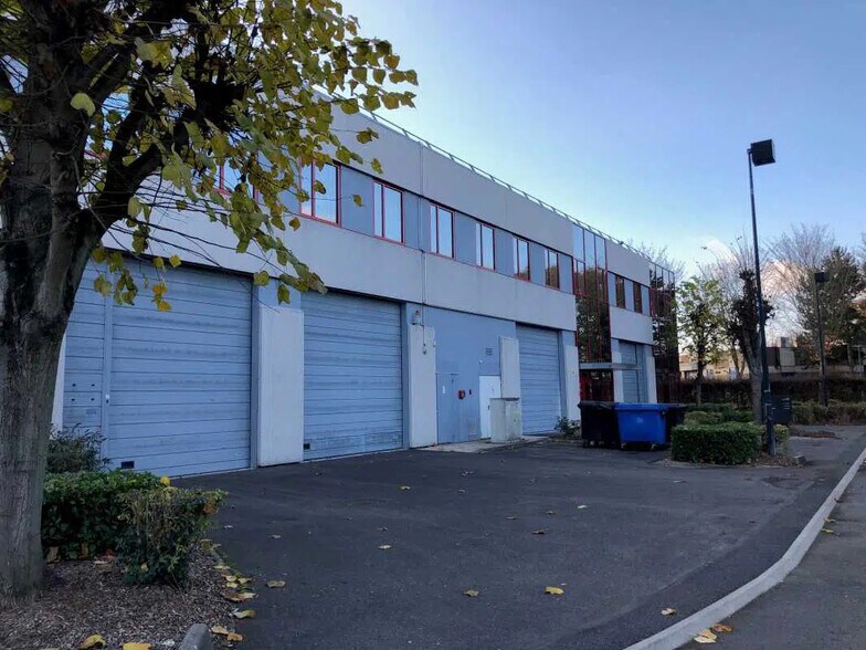 66 Rue Des Vanesses, Villepinte à louer - Photo de l’immeuble – Image 3 sur 10