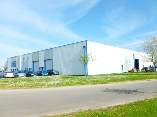 Industriel/Logistique dans Sars-et-Rosières à vendre - Photo de l’immeuble – Image 3 sur 13