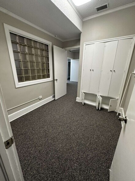 133 E Frederick St, Gaffney, SC à louer - Photo intérieure – Image 3 sur 4