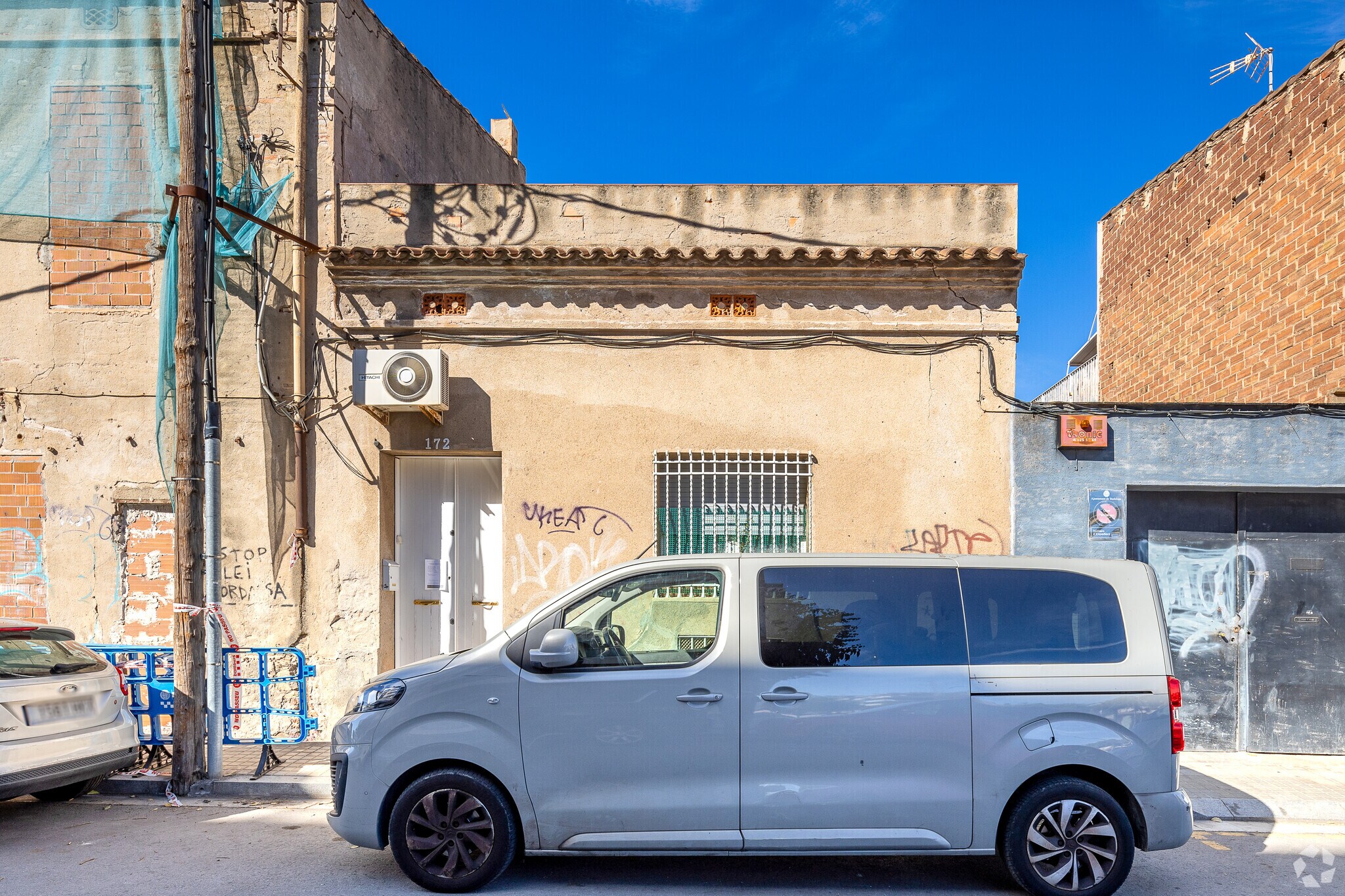 Immeuble residentiel dans Badalona, Barcelona à vendre Photo de l’immeuble– Image 1 sur 6