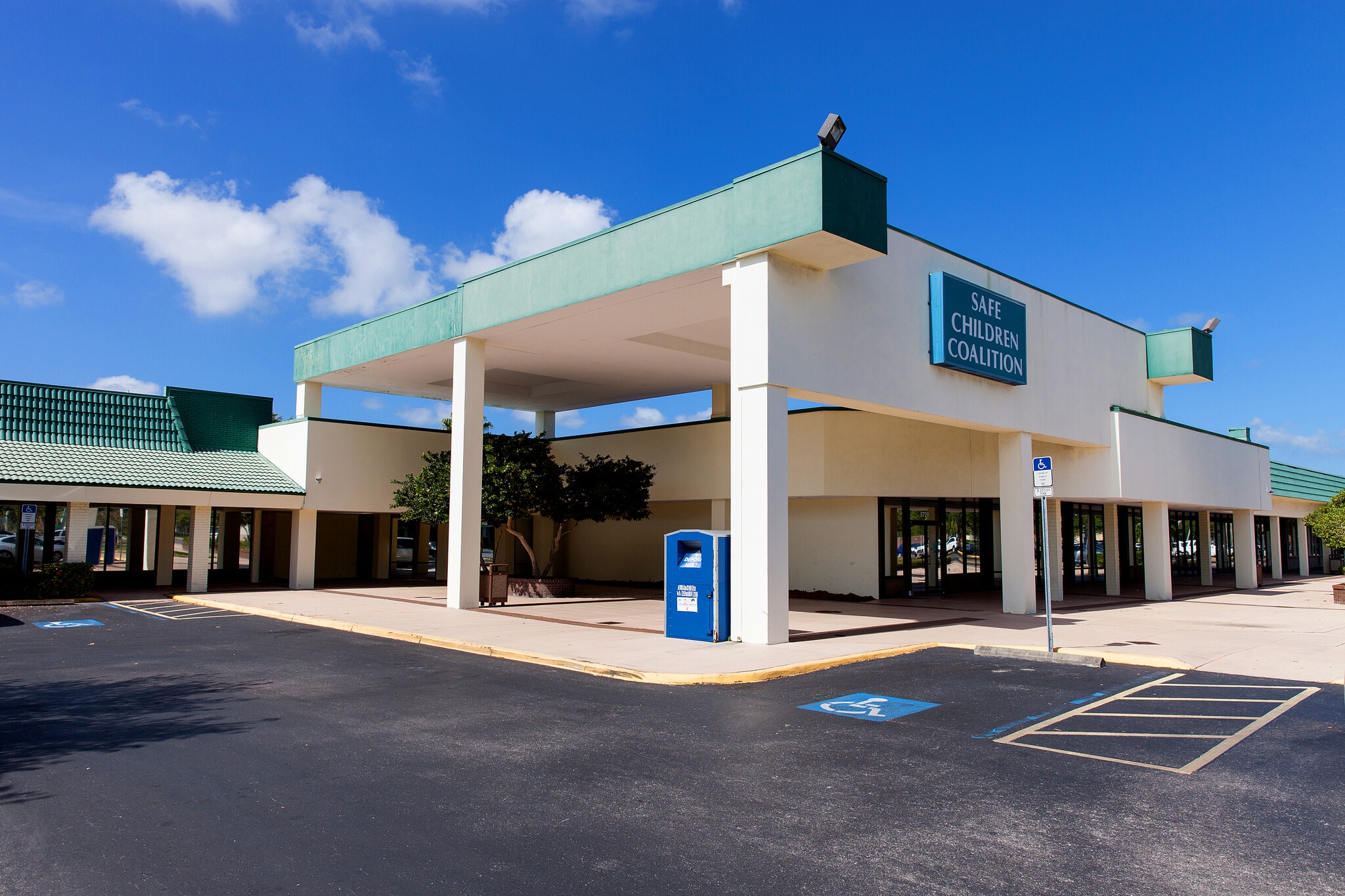 5505-5805 Manatee Ave, Bradenton, FL à louer Photo intérieure– Image 1 sur 6