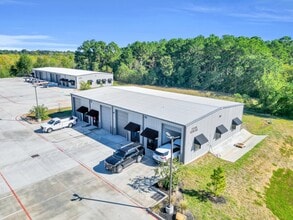 11050 Mahaffey Rd, Tomball, TX à louer Photo intérieure– Image 2 sur 3