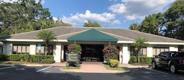 3511 Bonita Bay Blvd, Bonita Springs, FL à louer - Photo de l’immeuble – Image 2 sur 9