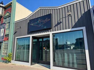 Plus de détails pour 217 E Central Ave, Mackinaw City, MI - Local commercial à louer
