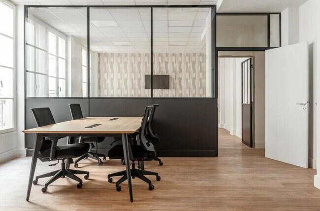 Plus de détails pour 39 Rue Godot De Mauroy, Paris - Bureau à louer