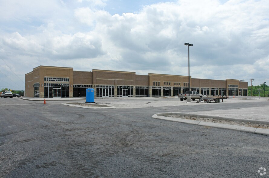 311-339 Sam Ridley Pky, Smyrna, TN à louer - Photo de l’immeuble – Image 2 sur 6