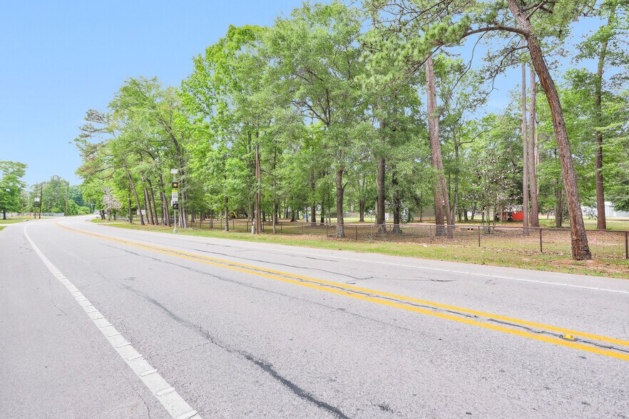 TBD Farm to Market 1485, Conroe, TX à vendre - Photo principale – Image 2 sur 13