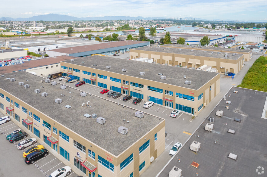 2560 Shell Rd, Richmond, BC à louer - Photo de l’immeuble – Image 2 sur 4