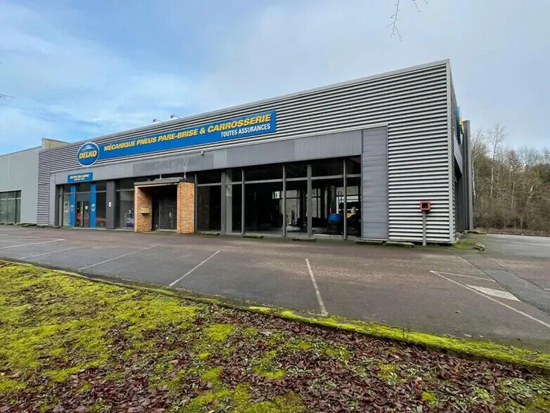 Local commercial dans Saint-Avold à louer - Photo de l’immeuble – Image 1 sur 4