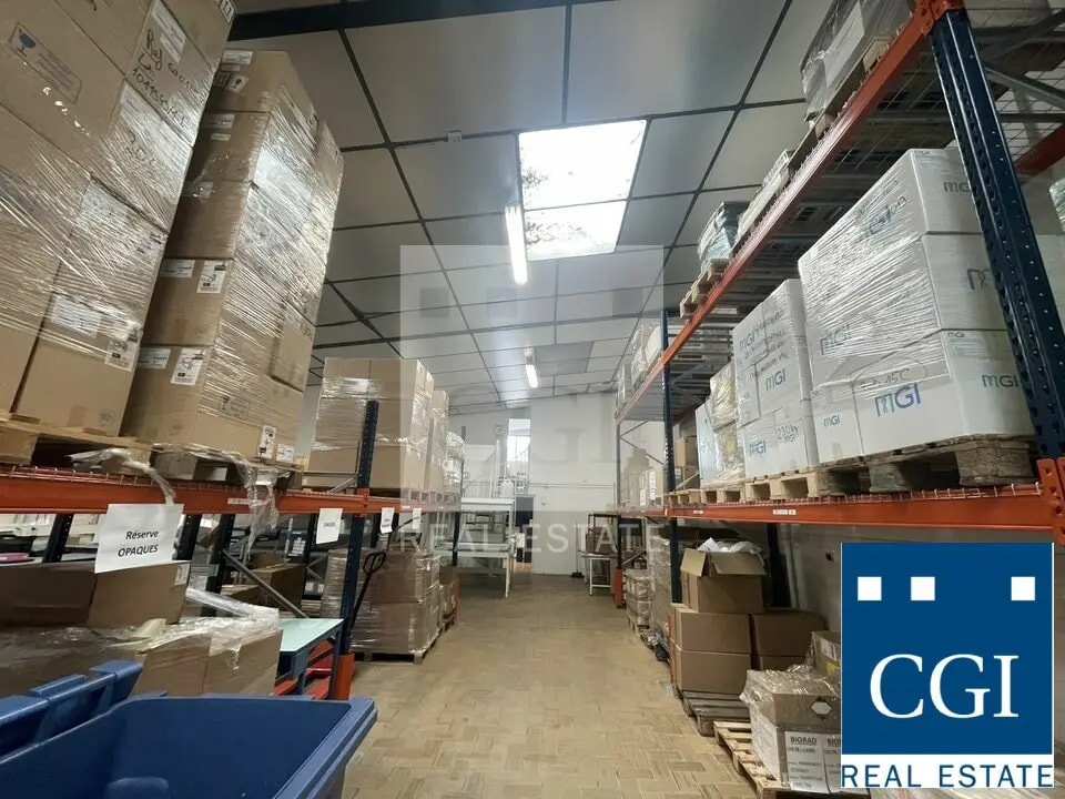 Local d’activités dans SAINT-MARTIN-D'HERES à louer Photo de l’immeuble– Image 1 sur 6