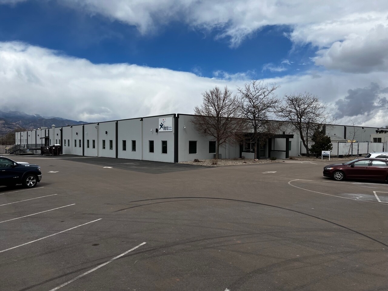2221 E Bijou St, Colorado Springs, CO à louer Photo de l’immeuble– Image 1 sur 17