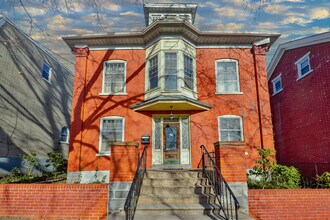 313 E Broad St, Bethlehem, PA à louer Photo intérieure– Image 1 sur 1