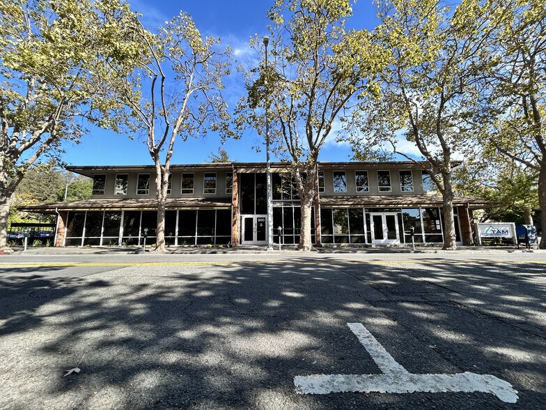 900 5th Ave, San Rafael, CA à louer - Photo de l’immeuble – Image 3 sur 15