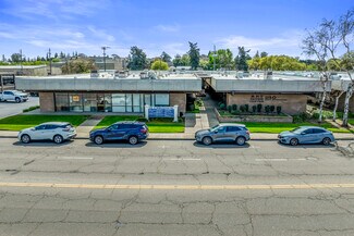 Plus de détails pour 1212 W Robinhood Dr, Stockton, CA - Bureau à louer