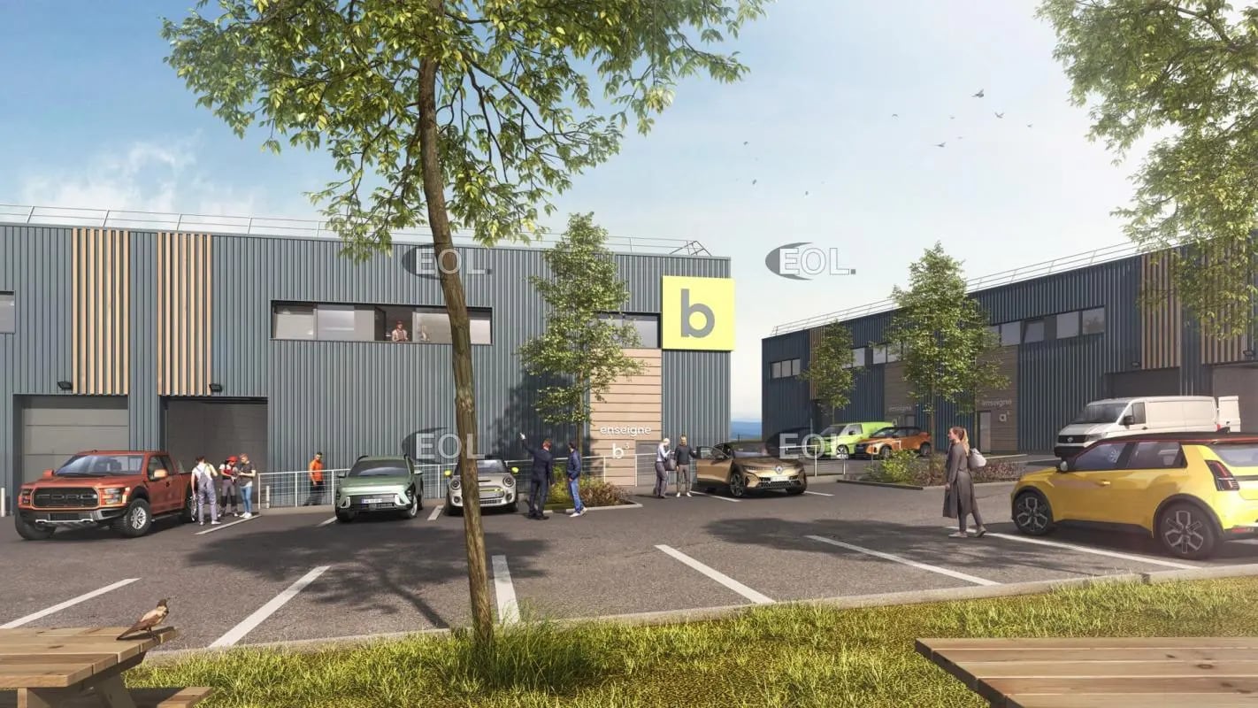 Local d’activités dans LA ROQUE-D'ANTHERON à louer Photo de l’immeuble– Image 1 sur 8