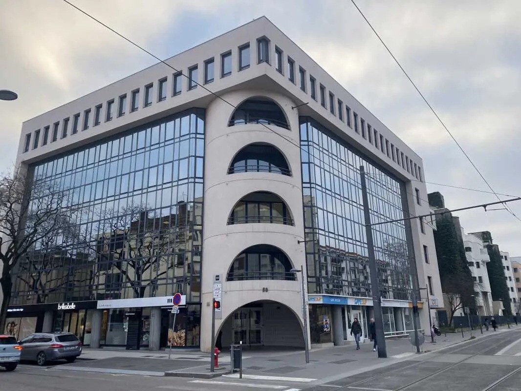 Bureau dans Lyon à louer Photo de l’immeuble– Image 1 sur 14