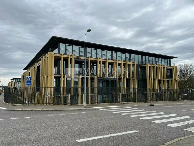 Bureau dans Aix-en-Provence à louer - Photo de l’immeuble – Image 3 sur 9