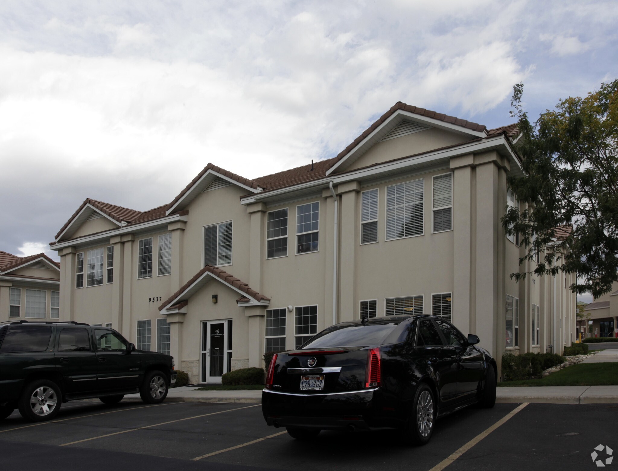 9537 S 700 E, Sandy, UT à vendre Photo principale– Image 1 sur 37