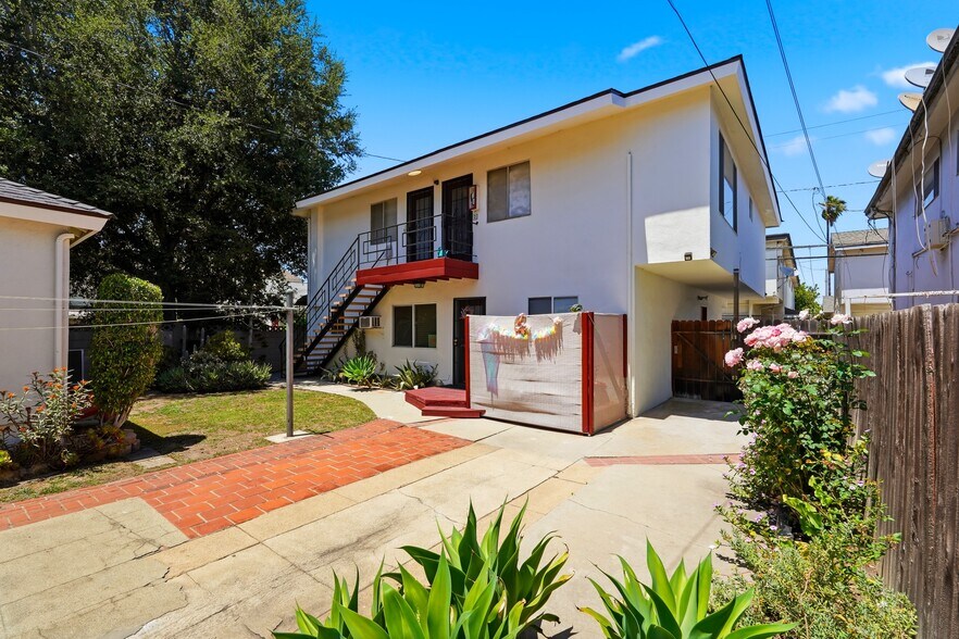 1127 W 164th St, Gardena, CA à vendre - Photo de l’immeuble – Image 3 sur 10