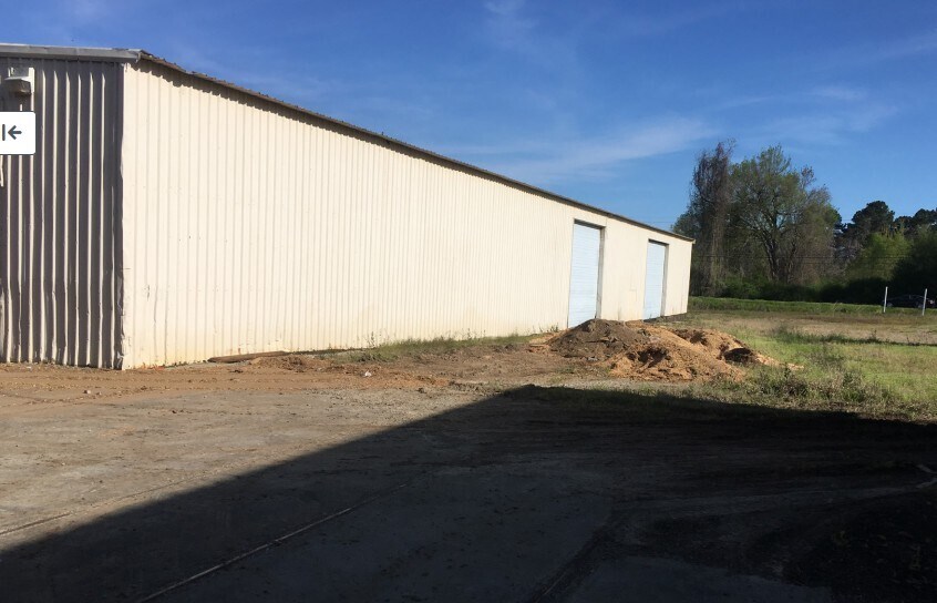1800 Greeleyville Hwy, Manning, SC à louer - Photo de l’immeuble – Image 2 sur 4